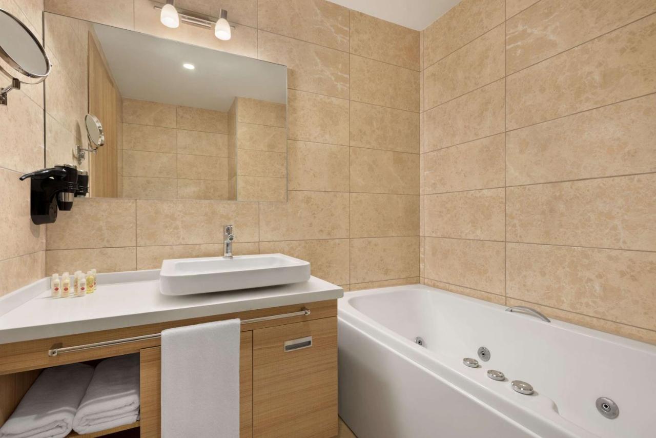 Ramada By Wyndham Istanbul Sile Hotel Bagian luar foto