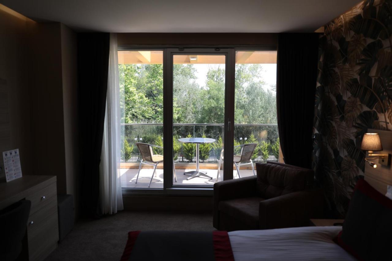 Ramada By Wyndham Istanbul Sile Hotel Bagian luar foto